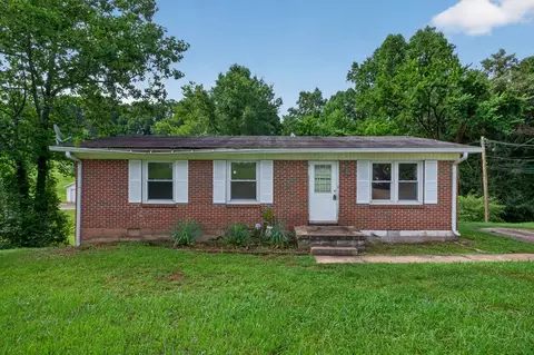 960 Bill Smith Rd, Cookeville, TN 38501