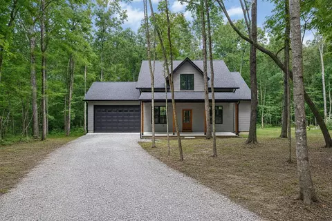 108 Shotgun Annie Rd, Jamestown, TN 38556