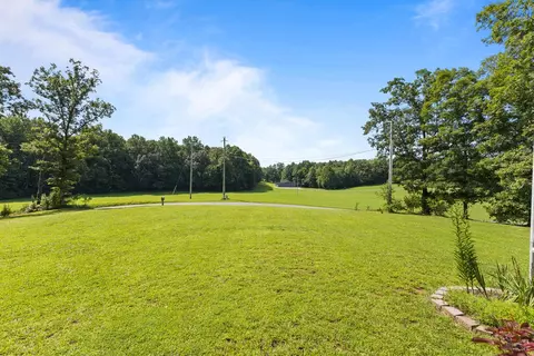Exterior - 6321 Nash Rd, Baxter, TN 38544 photo 14 of 14
