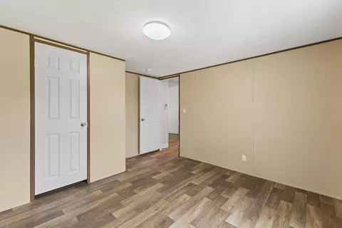 Bedroom - 6321 Nash Rd, Baxter, TN 38544 photo 1 of 5