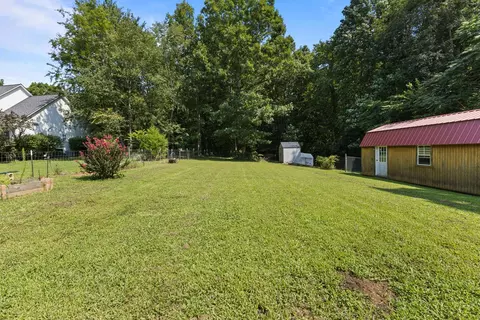 Exterior - 6321 Nash Rd, Baxter, TN 38544 photo 11 of 14