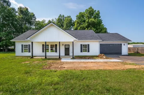 145 Maxwell St, Cookeville, TN 38506
