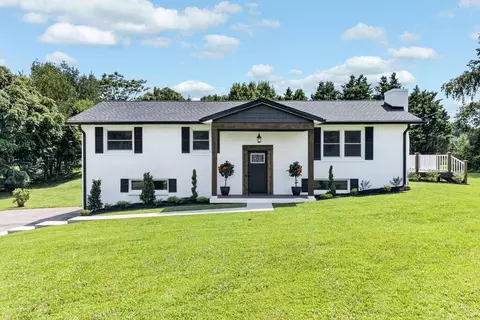 3617 Burton Cove Rd, Cookeville, TN 38506