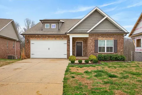 1114 Cross Pointe Dr, Cookeville, TN 38506