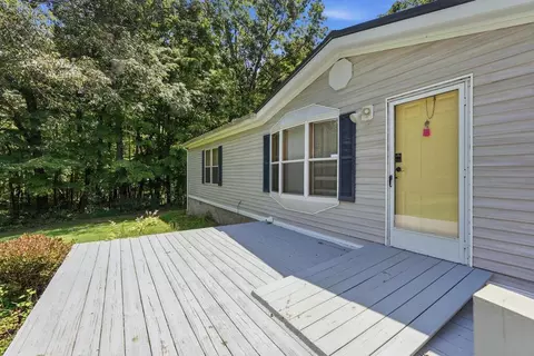 Exterior - 109 Doug Luna Rd, Walling, TN 38587 photo 4 of 7