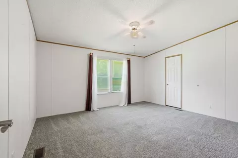 Bedroom - 109 Doug Luna Rd, Walling, TN 38587 photo 6 of 6