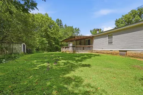 Exterior - 109 Doug Luna Rd, Walling, TN 38587 photo 6 of 7