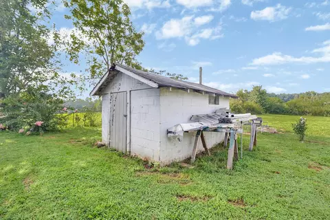 Exterior - 1197 Campground Rd, Clarkrange, TN 38553 photo 7 of 8