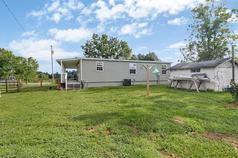 Exterior - 1197 Campground Rd, Clarkrange, TN 38553 photo 1 of 8