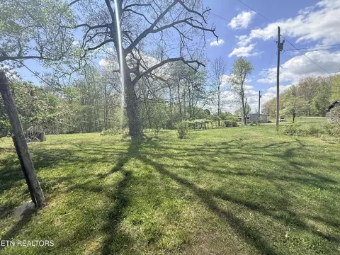 Exterior - 1243 Franklin Lp, Clarkrange, TN 38553 photo 16 of 20