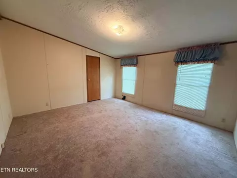 Bedroom - 1243 Franklin Lp, Clarkrange, TN 38553 photo 1 of 5