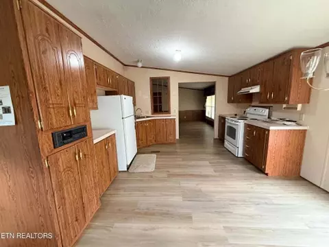 Kitchen - 1243 Franklin Lp, Clarkrange, TN 38553 photo 2 of 3