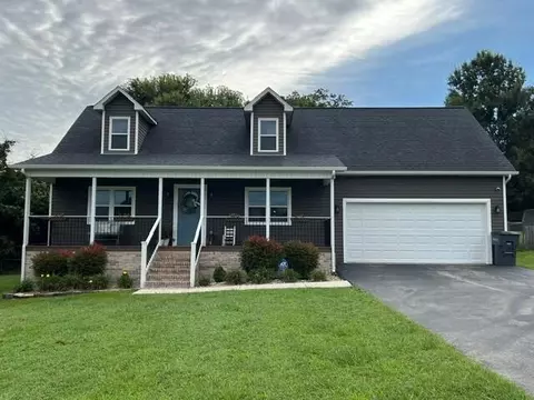 2976 W Haven Dr, Cookeville, TN 38501