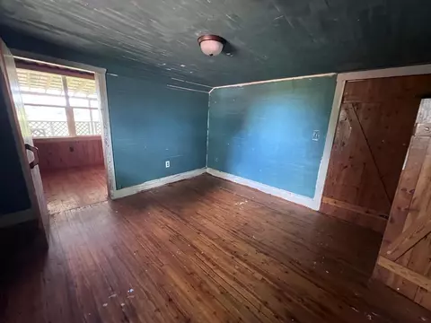 Bedroom - 1089 Bicknell Rd, Clarkrange, TN 38553 photo 3 of 3