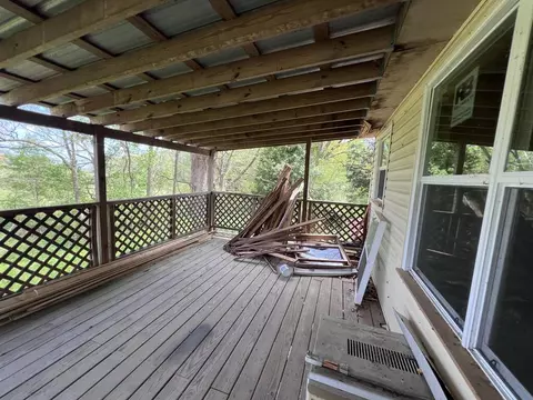 Exterior - 1089 Bicknell Rd, Clarkrange, TN 38553 photo 12 of 13