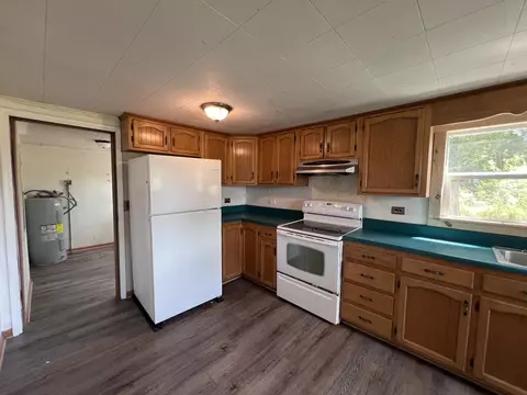 Kitchen - 1089 Bicknell Rd, Clarkrange, TN 38553 photo 1 of 3