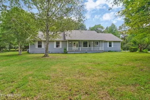 236 Will Dr, Crossville, TN 38555