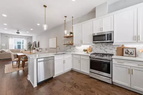 503 Vernon Cir, Nashville, TN 37209