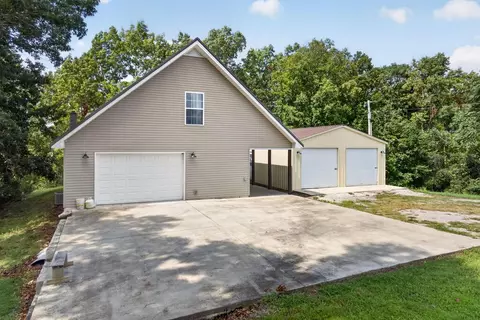 Other - 6973 Ashburn Rd, Baxter, TN 38544 photo 1 of 14