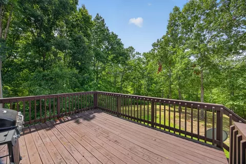 Exterior - 6973 Ashburn Rd, Baxter, TN 38544 photo 6 of 11