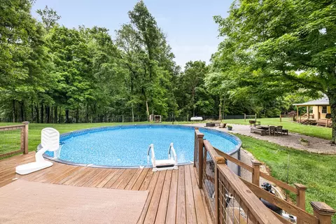 Exterior - 380 Webbs Camp Rd, Walling, TN 38587 photo 17 of 31