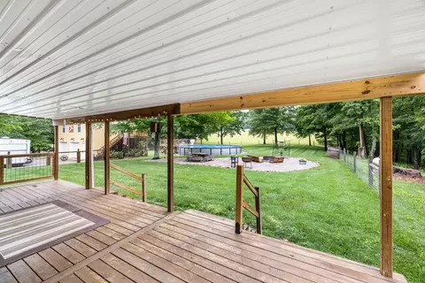 Exterior - 380 Webbs Camp Rd, Walling, TN 38587 photo 11 of 31