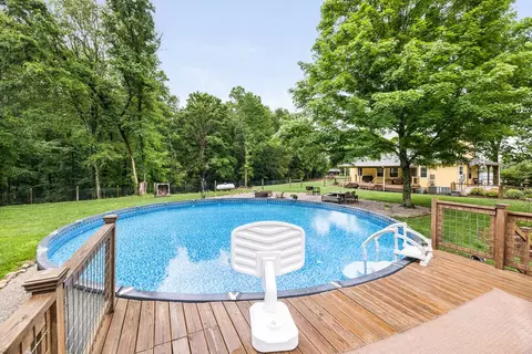 Exterior - 380 Webbs Camp Rd, Walling, TN 38587 photo 18 of 31