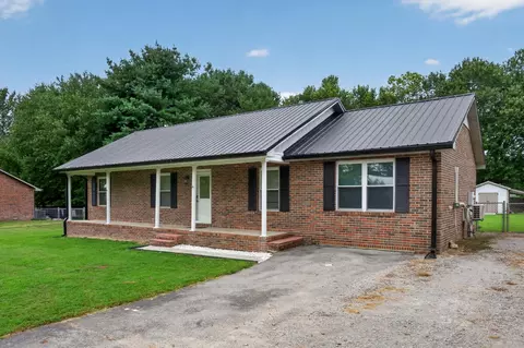 1446 Glenn Rd, Cookeville, TN 38501