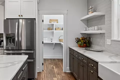 Kitchen - 300 Chandler Rd, Doyle, TN 38559 photo 11 of 11