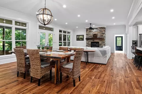 Dining - 300 Chandler Rd, Doyle, TN 38559 photo 2 of 5