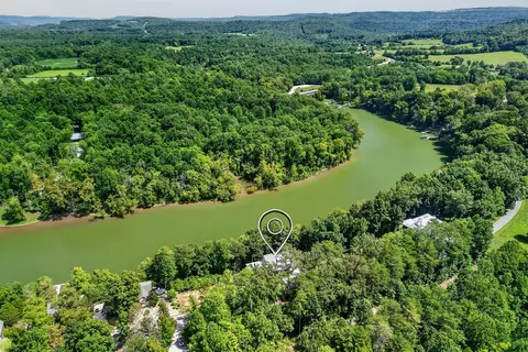 View/Area - 300 Chandler Rd, Doyle, TN 38559 photo 7 of 12