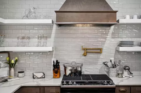 Kitchen - 300 Chandler Rd, Doyle, TN 38559 photo 5 of 11