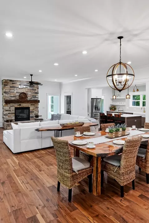 Dining - 300 Chandler Rd, Doyle, TN 38559 photo 5 of 5