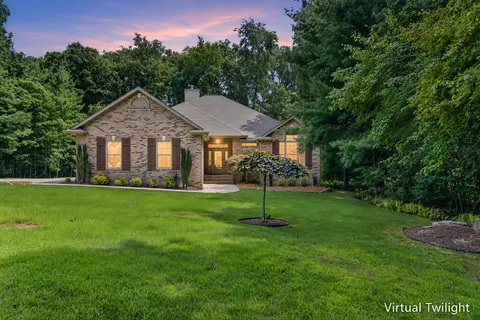 14 Holly Ct, Crossville, TN 38558