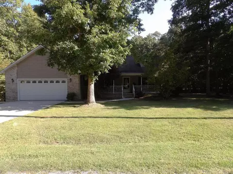 4017 Sioux Rd, Crossville, TN 38572