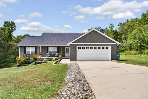 60 Capitol Dr, Crossville, TN 38555