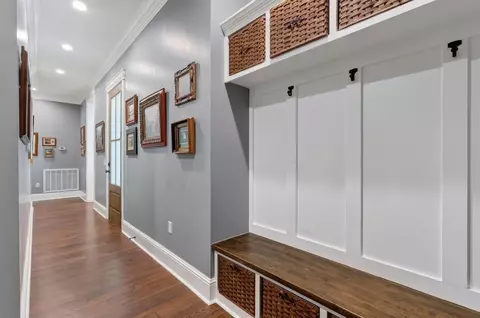 Entry Way - 5232 Ben Jared Rd, Baxter, TN 38544 photo 5 of 5
