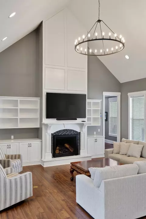 Living - 5232 Ben Jared Rd, Baxter, TN 38544 photo 2 of 6