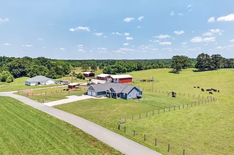 View/Area - 5335 Hickey Ridge Rd, Baxter, TN 38544 photo 3 of 3
