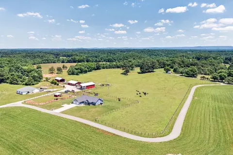 View/Area - 5335 Hickey Ridge Rd, Baxter, TN 38544 photo 2 of 3
