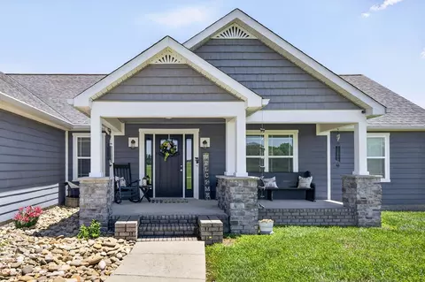 Exterior - 5335 Hickey Ridge Rd, Baxter, TN 38544 photo 7 of 9