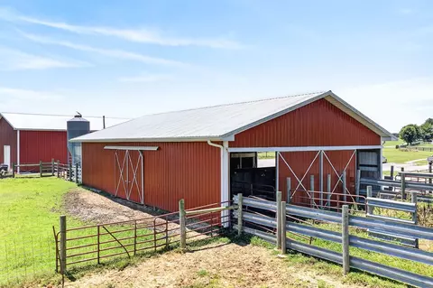 Other - 5335 Hickey Ridge Rd, Baxter, TN 38544 photo 2 of 12