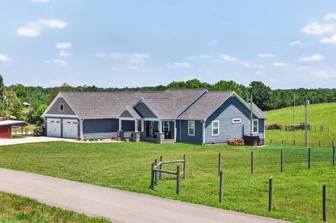Exterior - 5335 Hickey Ridge Rd, Baxter, TN 38544 photo 5 of 9