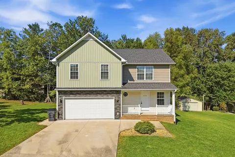 2206 Woodland Hts, Cookeville, TN 38501