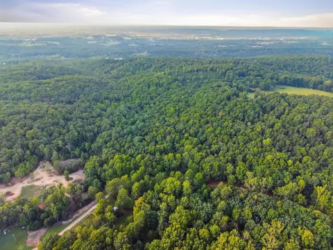 0 Bat Town, Crab Orchard, TN 37723