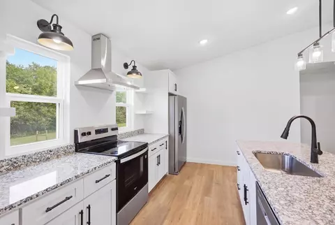 Kitchen - 1255 Franklin Loop, Clarkrange, TN 38553 photo 1 of 4