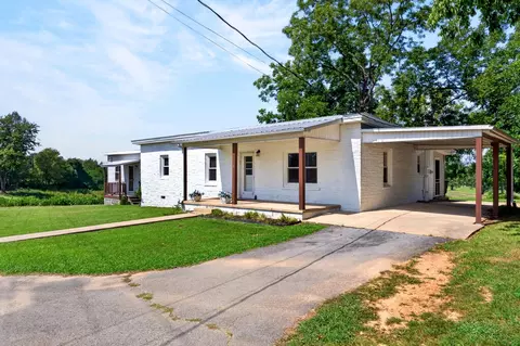 1031 Buffalo Valley Rd, Cookeville, TN 38501