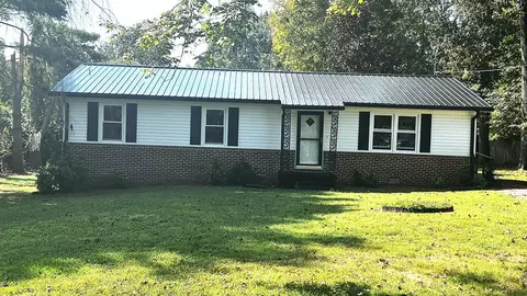 439 Salem Rd, Cookeville, TN 38506