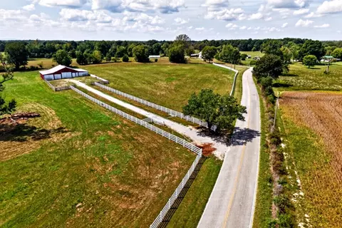 2232 Will Thompson Rd, Walling, TN 38587 photo 3