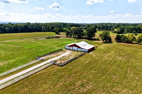2232 Will Thompson Rd, Walling, TN 38587 photo 2